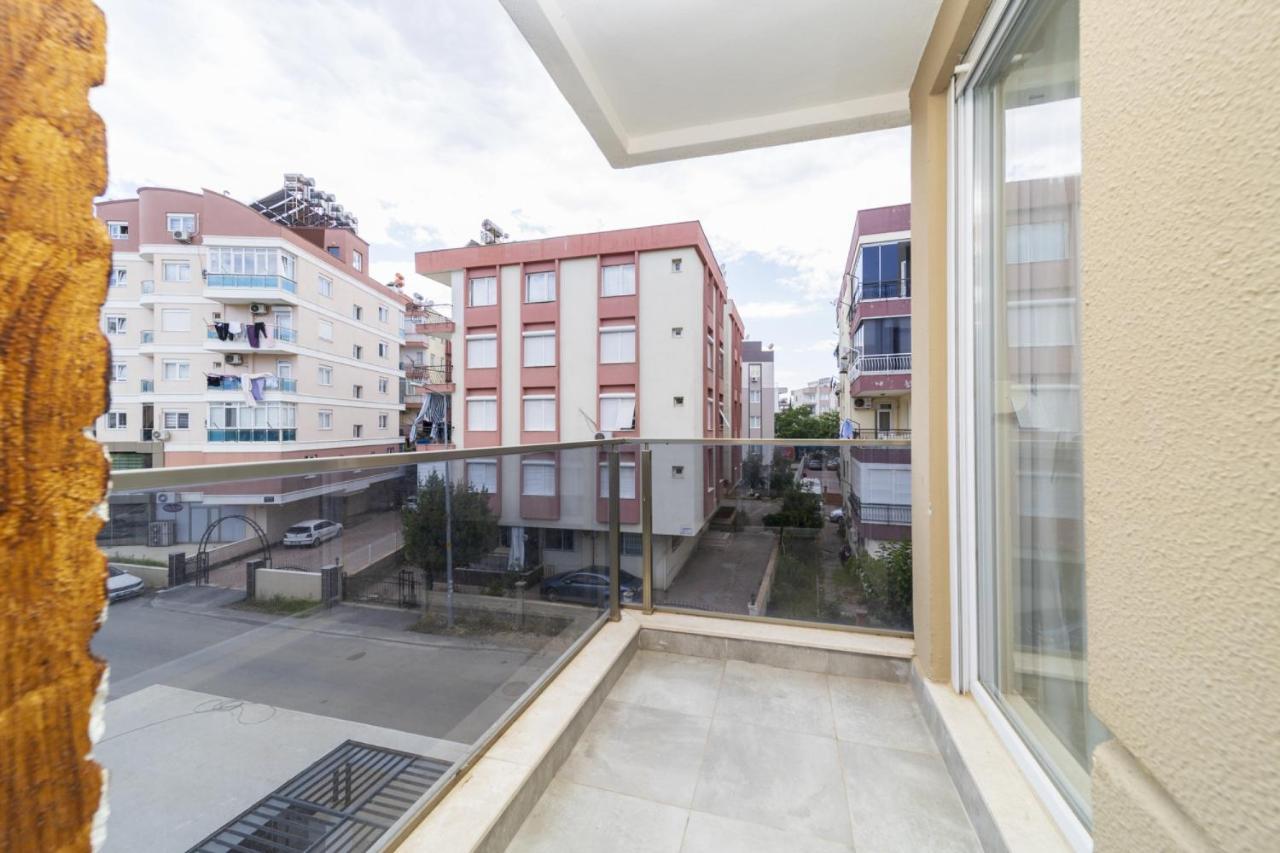 Daire Luminous Flat 15 Min To Hadrian Gates Antalya
